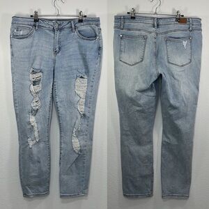 Judy Blue Destroyed Boyfriend Jeans light Wash size 15/32